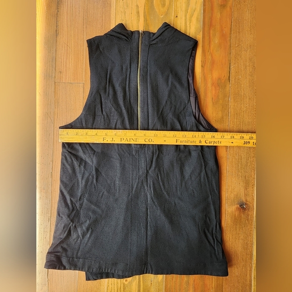 Helmut Lang L black drape top viscose GUC with snags - Picture 6 of 11